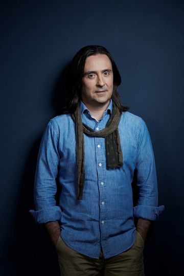 Neil Oliver (SOLD OUT)